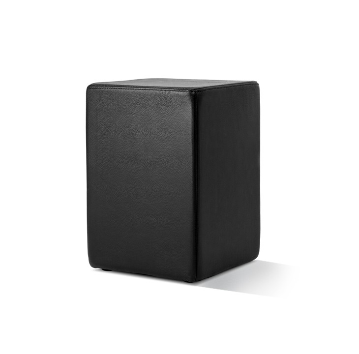 pomp-hocker-schwarz